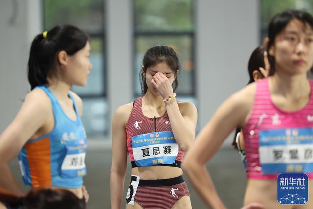 杏彩体育平台-田径大奖赛:林雨薇13秒17头名晋级夏思凝递补进决赛