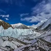 杏彩体育平台-冰川之巅与金鹰特攻在英雄联盟中上演巅峰对决，最终上演惊天逆转，评论席掌声连连