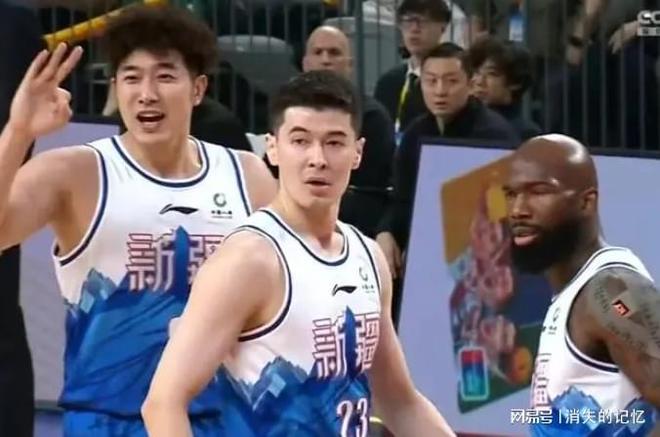 高诗岩17+9山东险胜新疆齐麟17分李炎哲15分